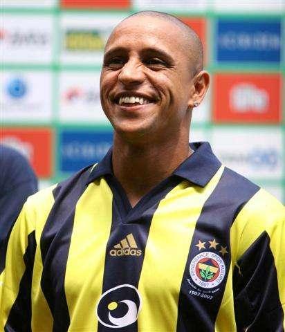 Roberto Carlos nostalgico: "Vorrei allenare l'Inter"