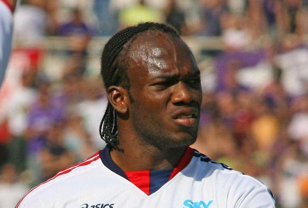 Suazo: "Sarò osservatore per il Cagliari. Pinilla resta"