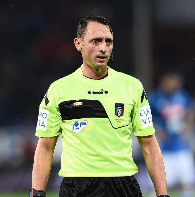SM - Fiorentina-Inter, ai vertici arbitrali non è piaciuta l'ostinazione di Abisso