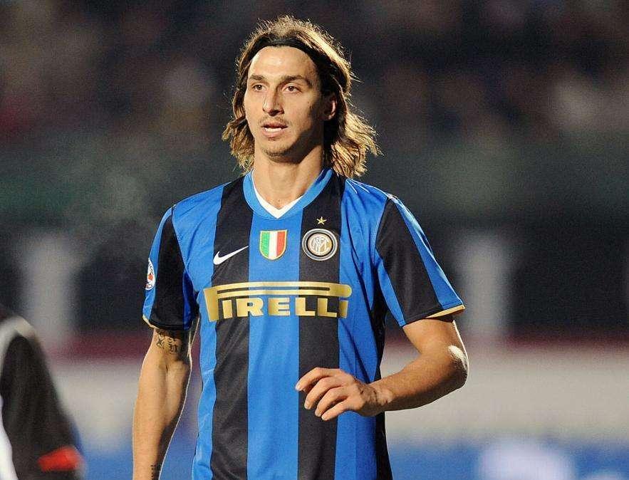 Vlahovic: "Ibrahimovic il mio mito, lo seguo da quando giocava nell'Inter"
