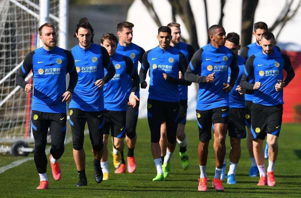 Appiano, ottime notizie per Conte: D'Ambrosio resta l'unico positivo del gruppo squadra