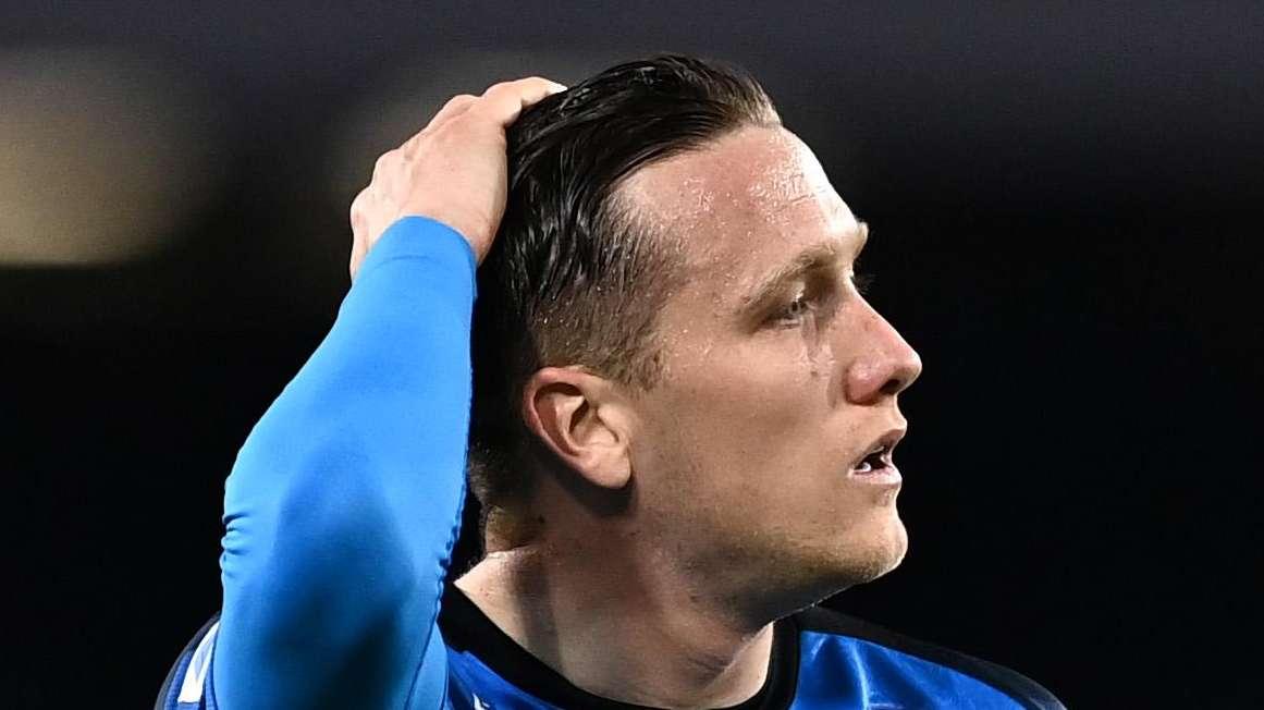 Napoli, Zielinski sempre più separato in casa: il polacco è stato escluso ufficialmente dalla lista UEFA