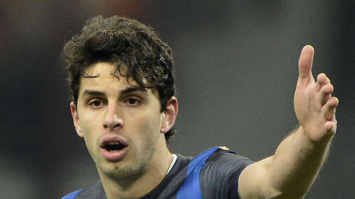 Roma in vantaggio, ma il rigore è davvero inventato