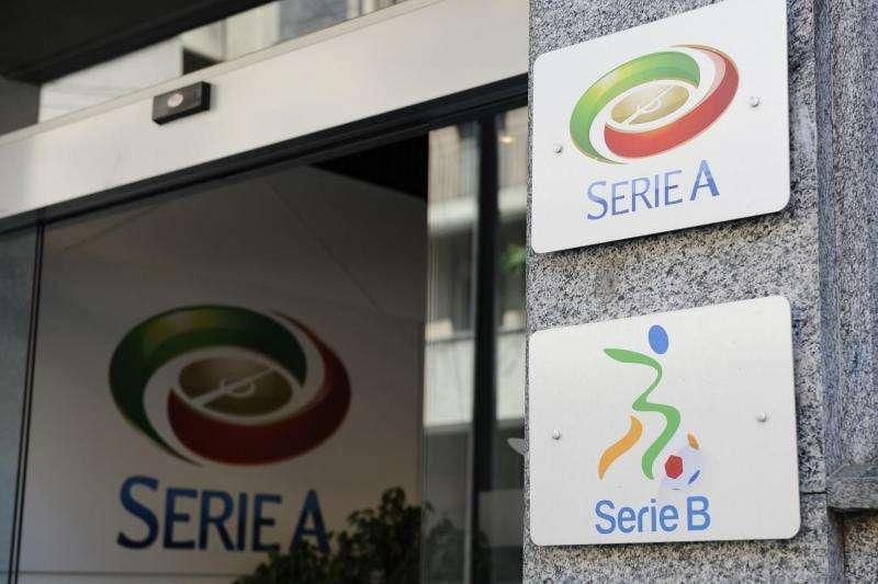Anticipi e posticipi fino alla 17^: Inter-Spal alle 12.30, il derby di Milano torna di sera