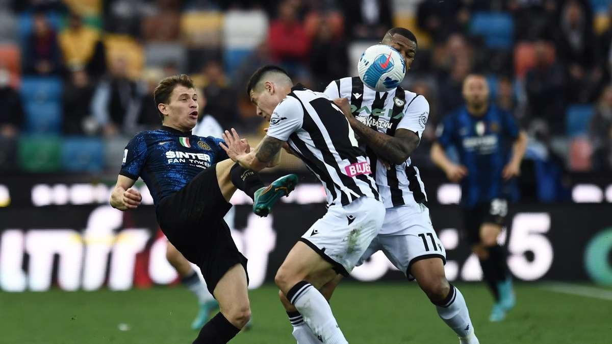 GdS - Barella, niente esami: oggi verrà rivalutato. Con l'Empoli tornano Dumfries e Calhanoglu