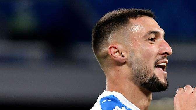 Politano: "Nel 2020 ho avuto la fortuna di conoscere il popolo napoletano". Poi annuncia la paternità