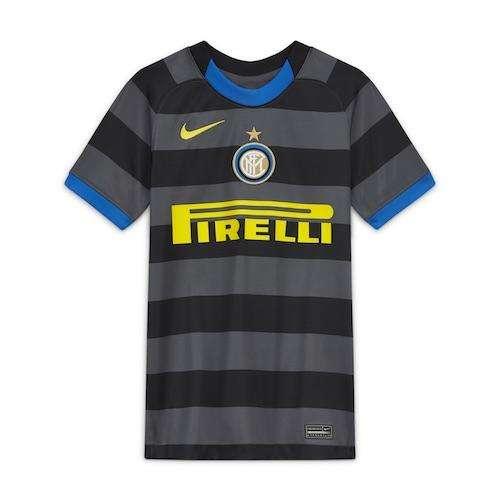 FOTO - Inter, si alza il velo sulla terza divisa 2020/21: strisce orizzontali nere e grigie, verrà indossata in Europa 