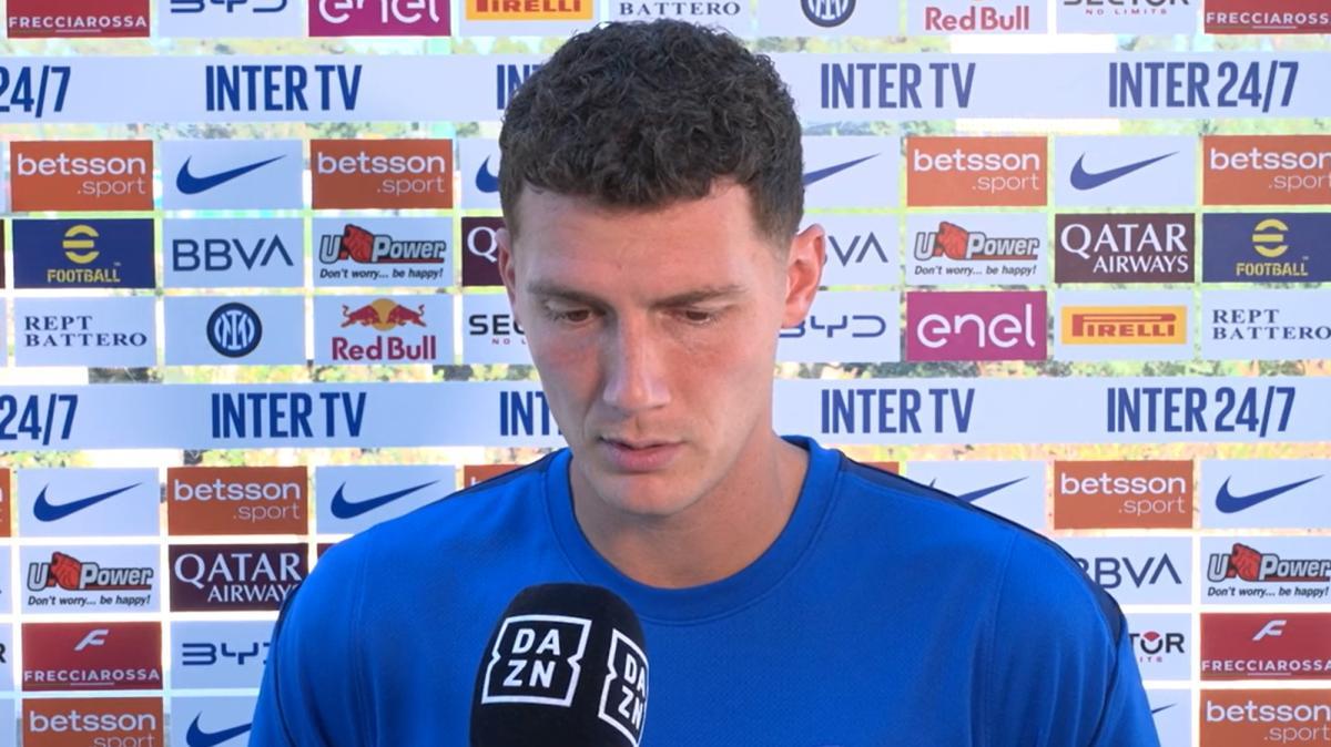 Pavard: "Il passato è passato, ora sono pronto a dare tutto per l'Inter"