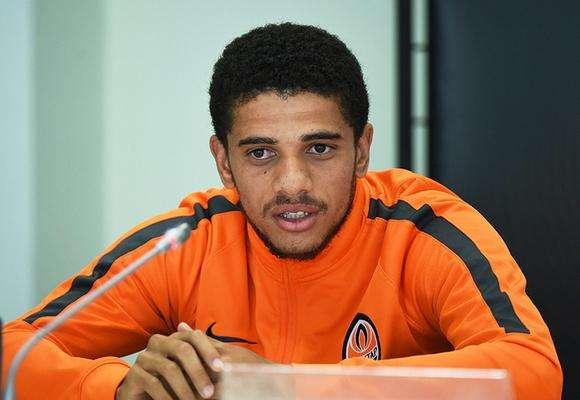 L'ag. di Taison: "Chiamate dall'Italia, ma non dall'Inter"