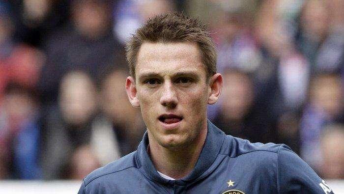 L'agente Gruppo: "Bradley un ottimo vice Cambiasso. Janmaat forse non piace più e De Vrij il nuovo Samuel"