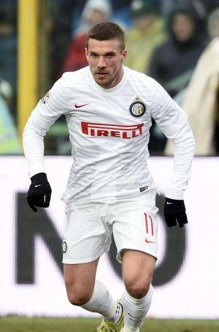 Podolski carica l'Inter: "Portiamo a casa la vittoria"