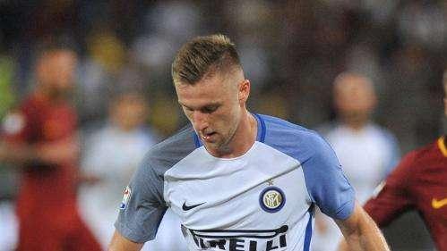 Skriniar mediano vs Inghilterra: numeri convincenti