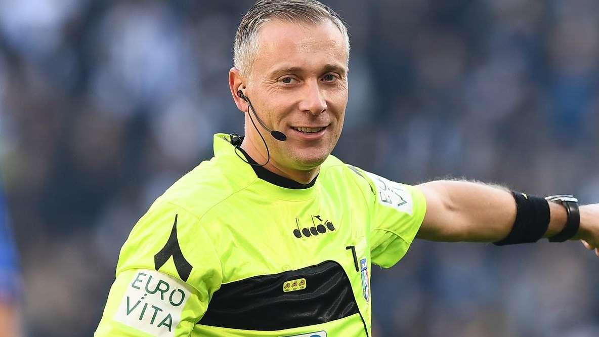 Inter-Milan - Il Var corregge la prestazione insufficiente di Valeri. Giusto il rigore per l'Inter, mancano tre gialli contro i rossoneri