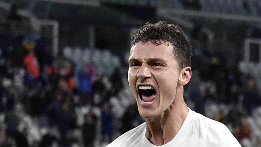 Pavard: "L'Inter non è stata facile da affrontare in Champions. Perisic mi aveva già avvisato a suo tempo"