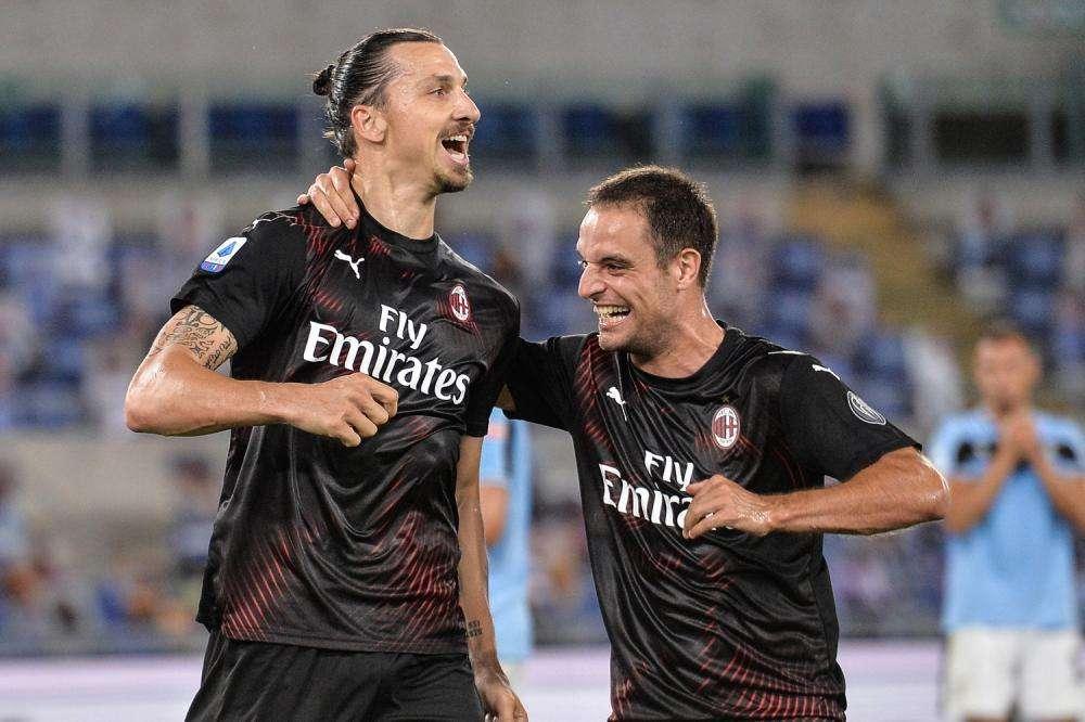 Gran Milan all'Olimpico: i rossoneri stendono la Lazio per 3-0. L'Inter può riavvicinare il secondo posto
