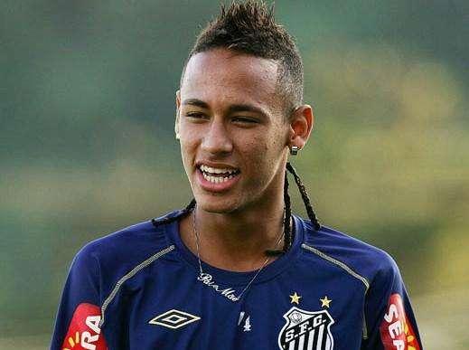 Da Marca: "Neymar sembra Balotelli. Piacerà a Mou?"