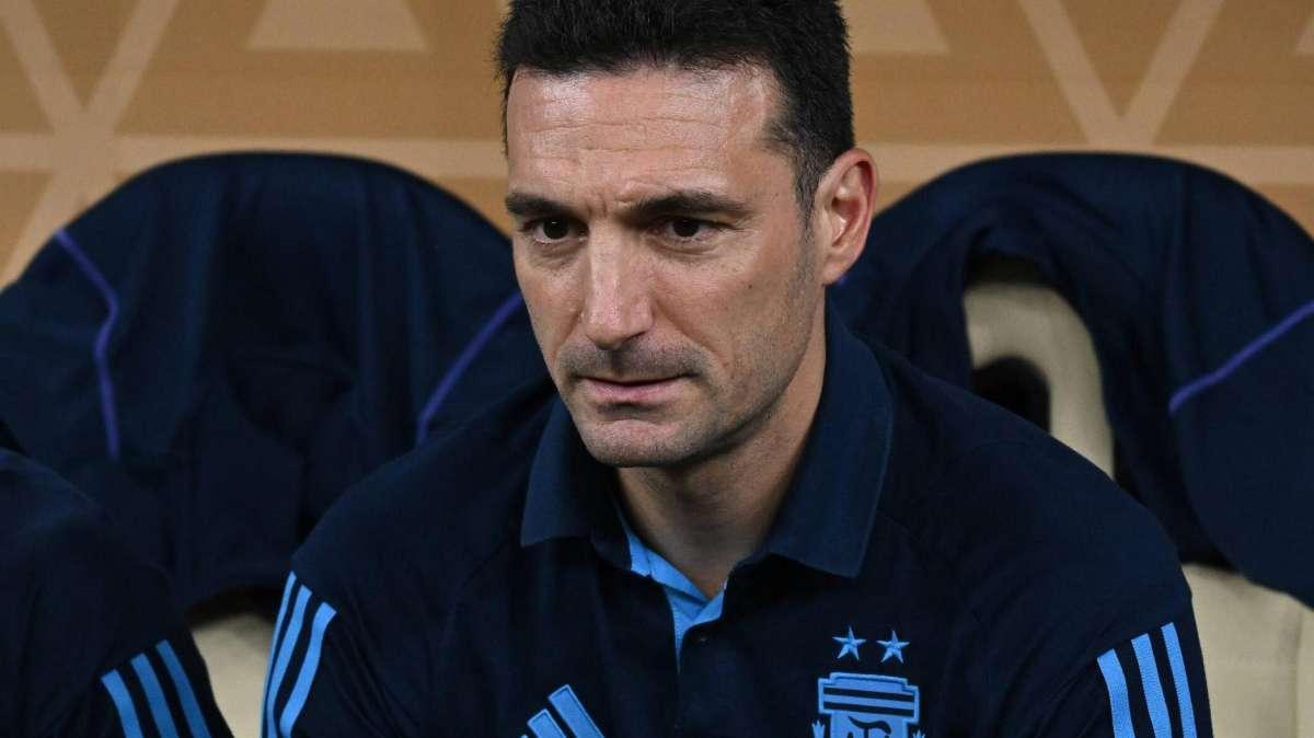 Scaloni: "Lautaro è uno dei nostri giocatori migliori. Assenza del gol? Non siamo preoccupati"