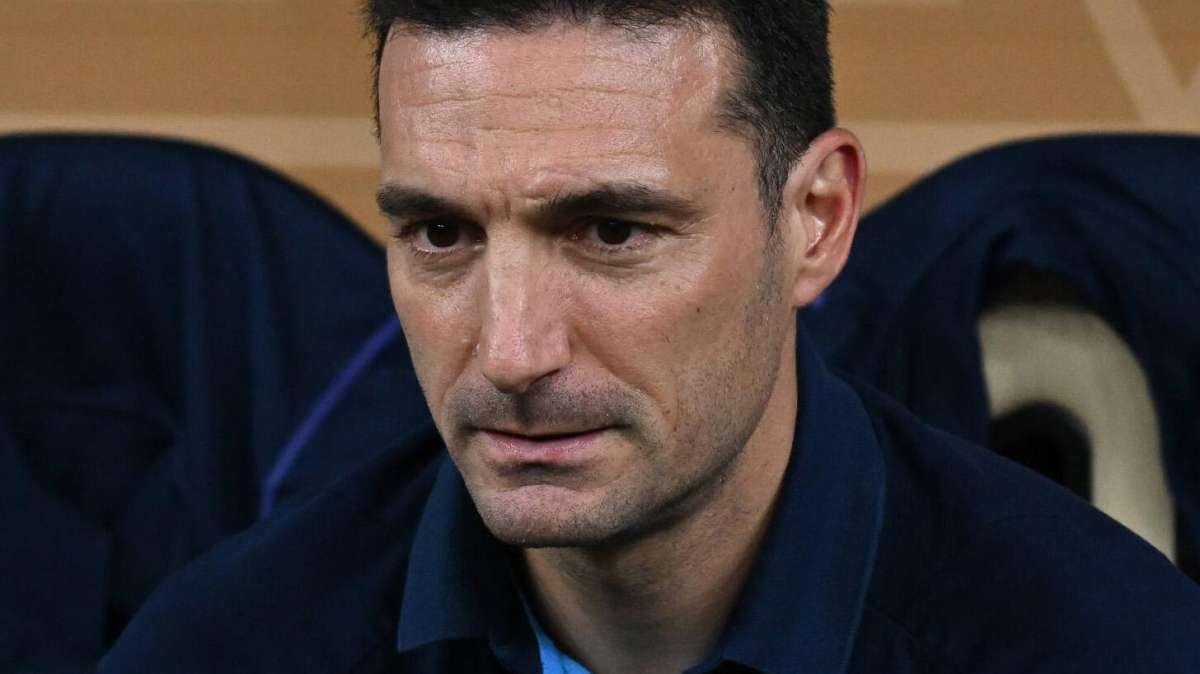 Scaloni: "Lautaro senza gol? Non mi preoccupa, con l'Inter segna tanto. La cosa complicata è una"