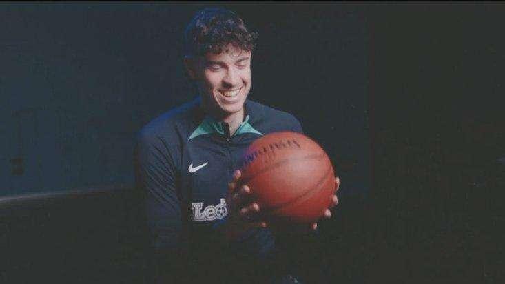 Bastoni: "Il basket mi appassiona, prendo spunto da Curry. Il calcio va verso questa direzione"