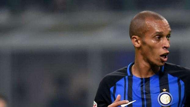 GdS - Miranda prende tempo: c'è ottimismo sul rinnovo fino al 2020