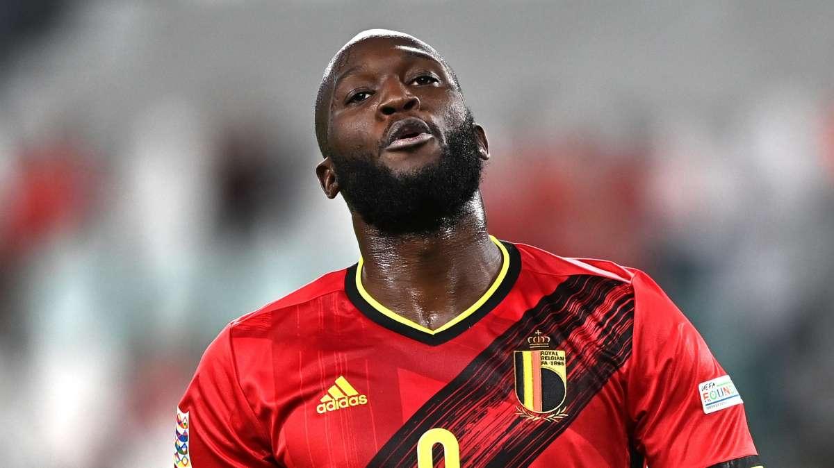 Lukaku perde l'aereo: niente premiazione alla Hall of Fame del Calcio Italiano