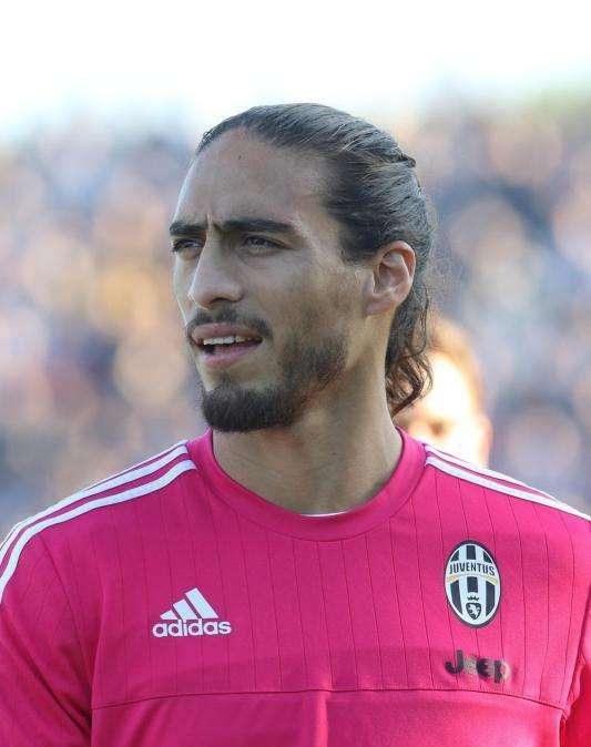 TS - De Boer vuole un centrale: sarà Caceres?