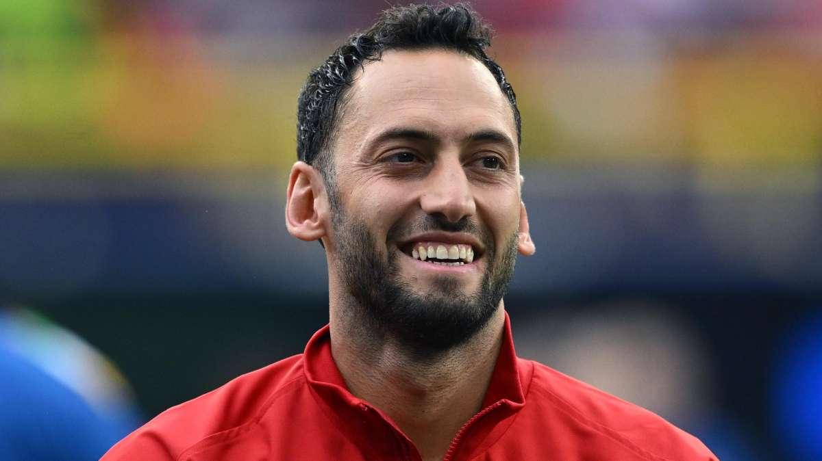 Calhanoglu suona la carica: "Questa è la nostra generazione d'oro, godiamoci questo traguardo"