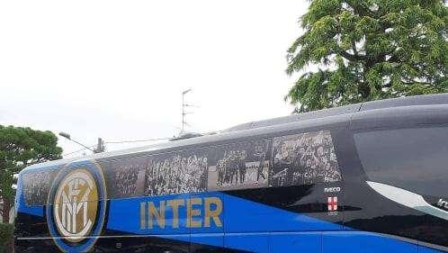 L'Inter è arrivata a Benevento: domani alle 18 sfida alla squadra di Inzaghi 