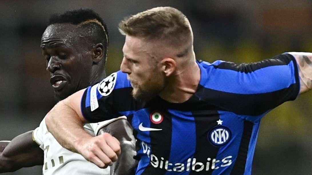Corsera - Skriniar, l'Inter tenta la strada del "rinnovo breve". Aumento di capitale per rinviare la cessione eccellente