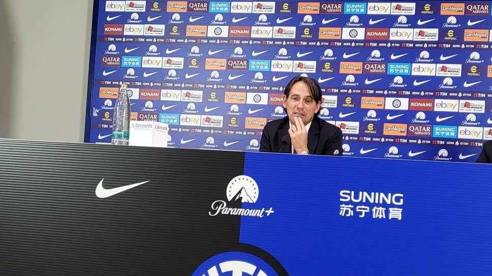Inzaghi in conferenza: "Il campo di San Siro è un problema, penalizza tutti. Acerbi? Penso volesse dire che..."