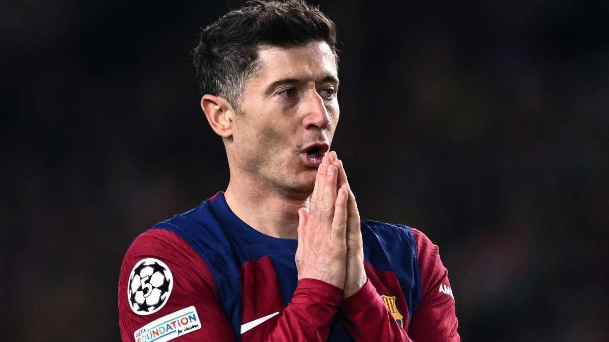 GdS - Barcellona in ansia per Lewandowski: Inter a forte rischio. Oggi gli esami, circa 2-3 settimane di stop