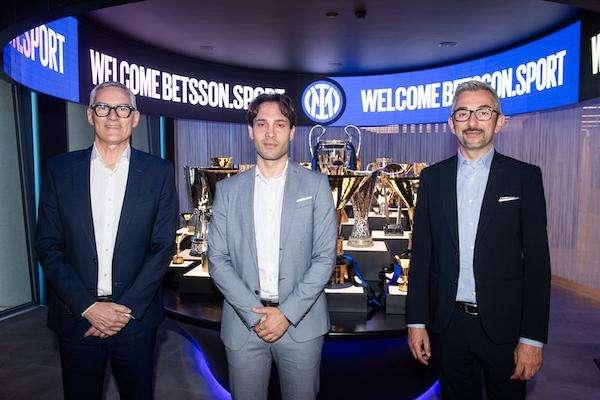 Bellinazzo: "Inter, 150 mln di euro in 5 anni da Betsson. Cifra alta per la Serie A, ma..."