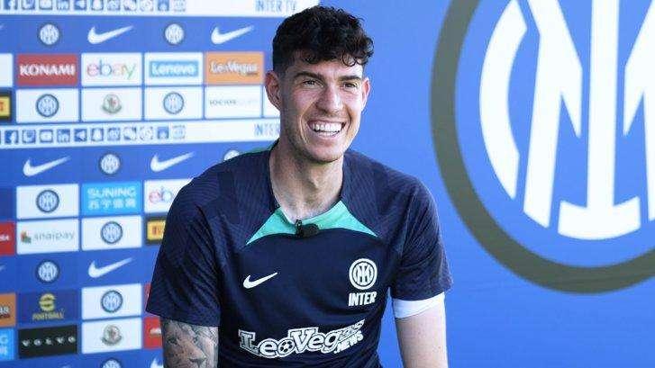 Bastoni: "Il City fa paura, ma abbiamo tanta fiducia. Scalvini? Mi piace, chissà se saremo compagni tra poco"