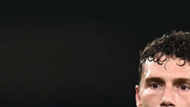 L'Équipe - Pavard, si mette in fila anche l'OM: per ora nulla di concreto. Ma l'interista...