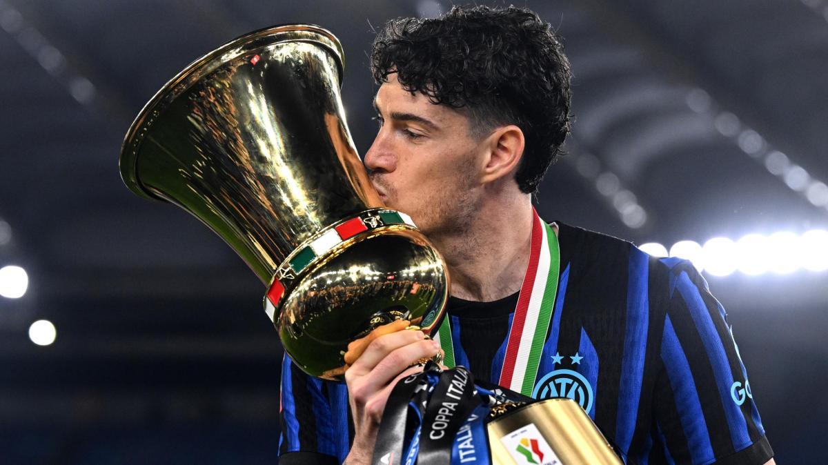 L'agente di Bastoni: "Innamorato dell'Inter, oggi non pensa ad altri club"