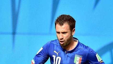 Cassano: "Mi manca il calcio e voglio tornare. Spero nella Serie A per conquistare ancora la Nazionale"