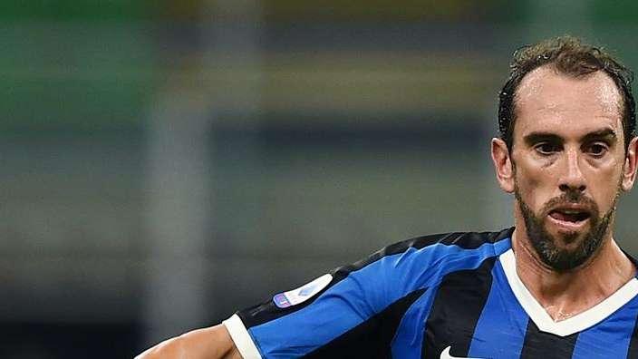 Godin, nel pomeriggio lo sbarco a Cagliari: con lui ci sarà anche Pepe Herrera