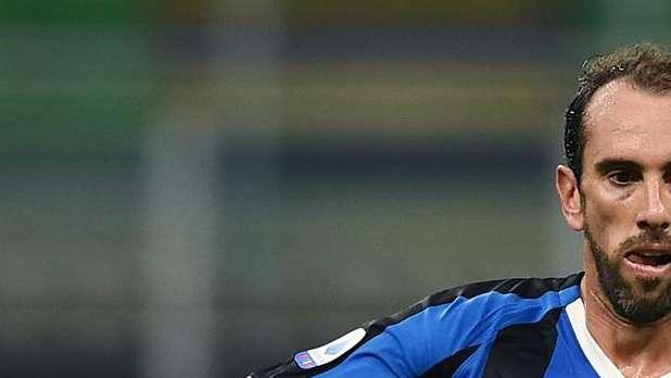 Pagelle TS - Handanovic e Bastoni svettano. Si salva anche Godin, nonostante il rigore