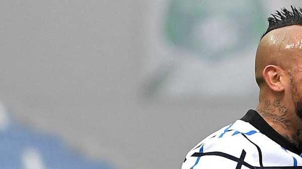 Sky - Verso Roma-Inter, Conte conferma Vidal a centrocampo. Sulle fasce Darmian-Hakimi, in avanti torna Lukaku