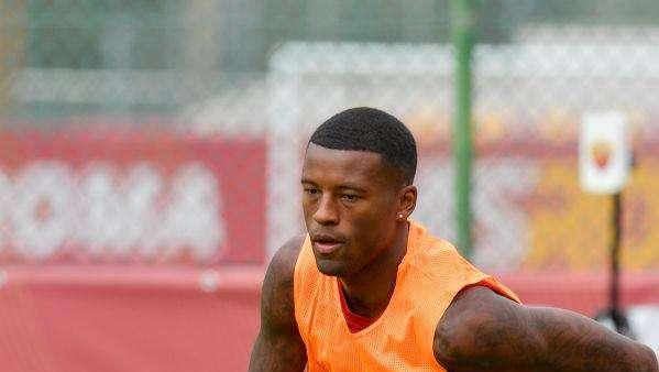 Roma, Wijnaldum non si opera: il club giallorosso usufruirà di una consulenza speciale