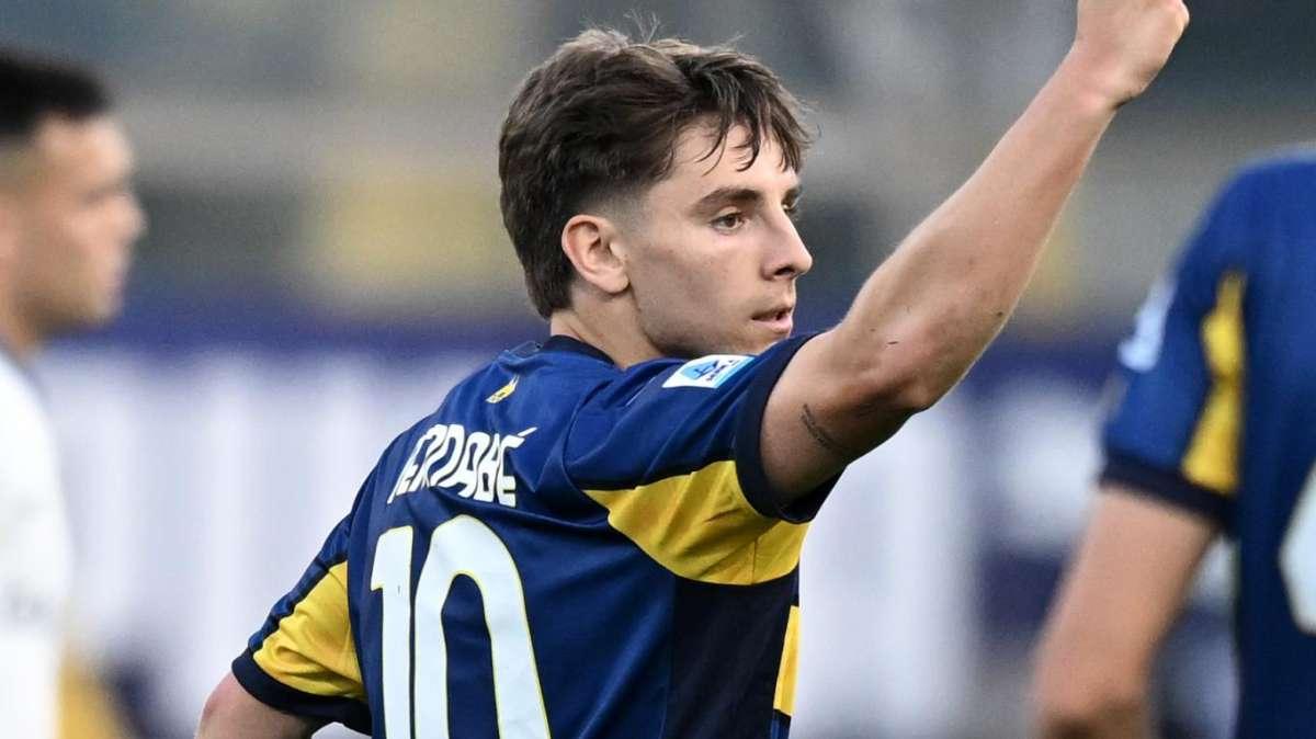 Sky - La Fiorentina abbandona la pista Asllani? Adesso anche i viola pensano a Bernabé