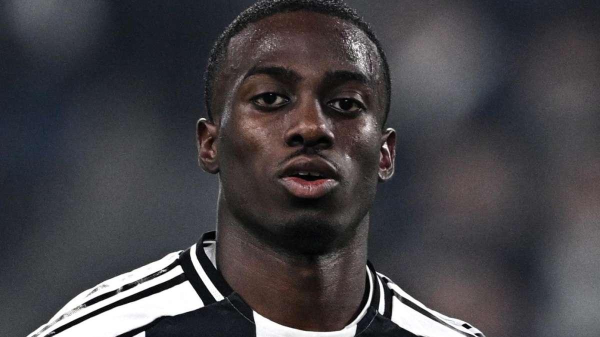 Juventus, la girandola infortuni non si ferma: lesione al bicipite femorale e 2024 finito per Weah