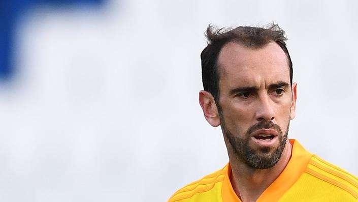Abeijón approva Godin: "Il Cagliari ha preso uno dei difensori più forti del calcio mondiale degli ultimi 10 anni"