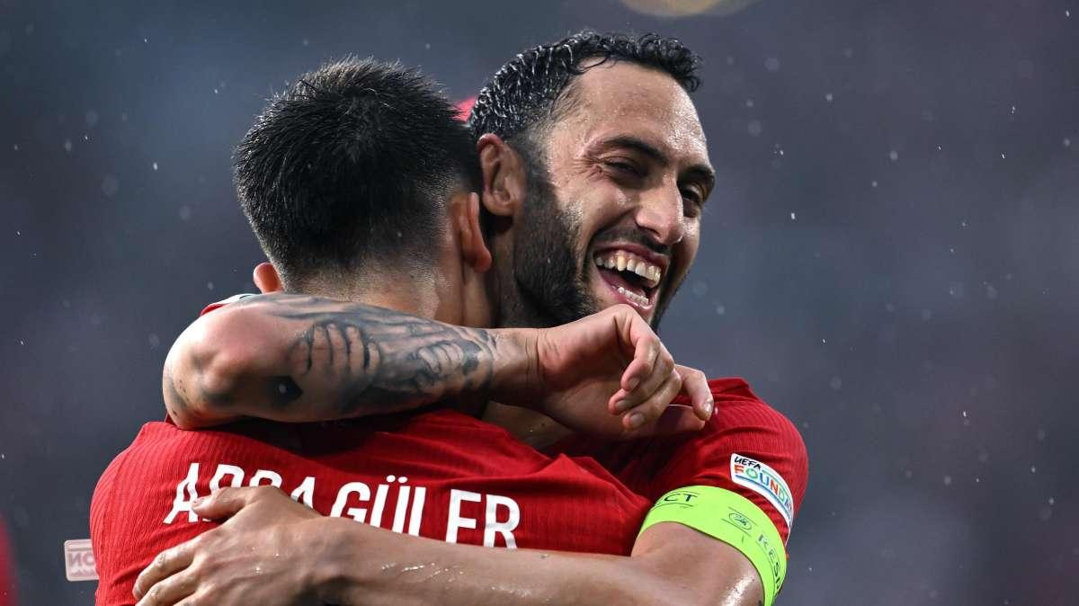 Turchia, tre 'italiani' nella lista dei convocati di Montella. C'è anche Calhanoglu