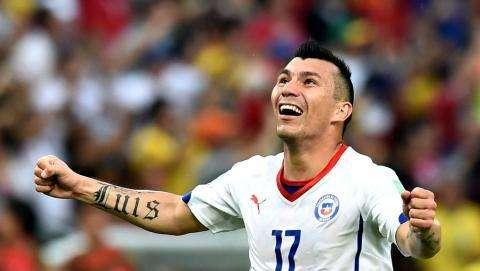 GdS - Irrompe Medel, Mazzarri studia: ora nel 3-5-2 agirà solamente uno tra Hernanes e Kovacic?