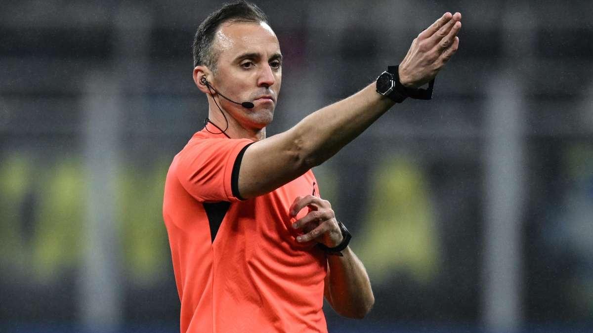 Inter-Lipsia, la moviola - Pinheiro si affida a richiami e cartellini. Tanti dubbi sul gol annullato a Mkhitaryan