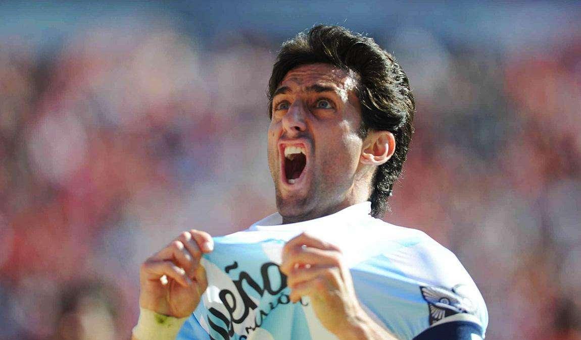 VIDEO - Milito, due gol che portano il Racing vicino al titolo: "Siamo a un passo dalla conquista di un sogno"