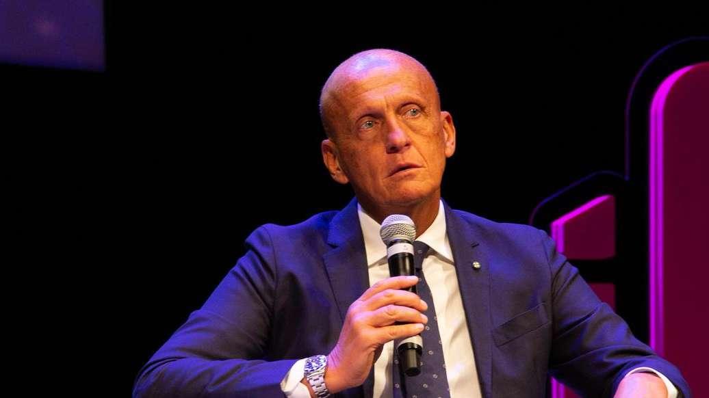 Recuperi extralarge a Qatar 2022, Collina: "Inaccettabile ci siano partite con massimo 45' di gioco"
