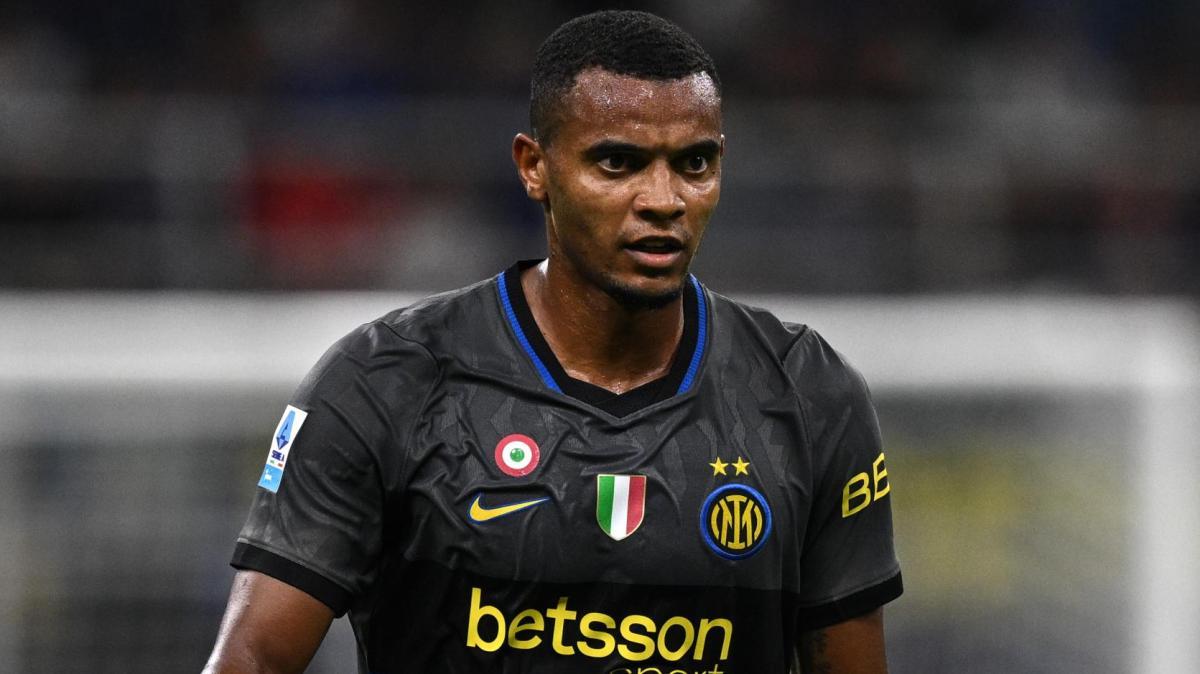 Svizzera, Akanji: "Massima concentrazione sulle prossime partite"