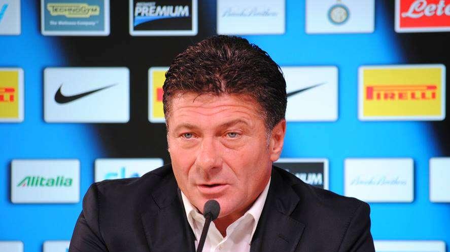 Campagnaro e Jonathan ai box: Mazzarri spiega 
